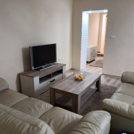Apartman Marina Sajmiste Exterior foto