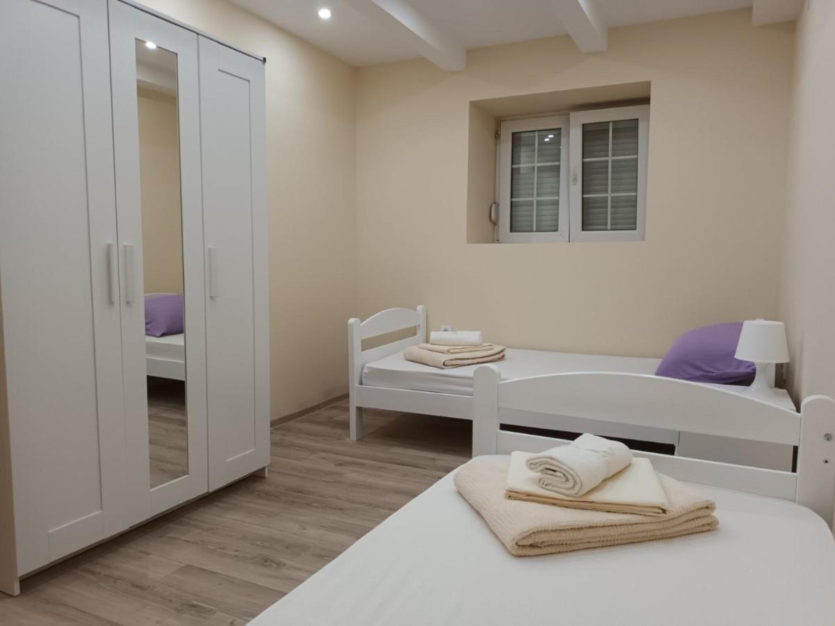 Apartman Marina Sajmiste Exterior foto